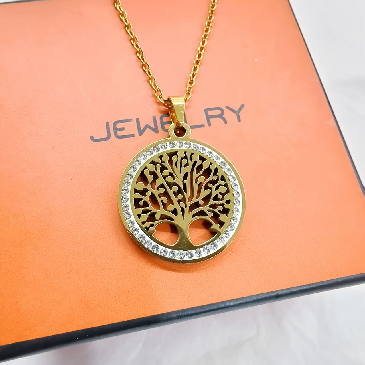 Women's Royal-Style Elegant Tree of Life Necklace